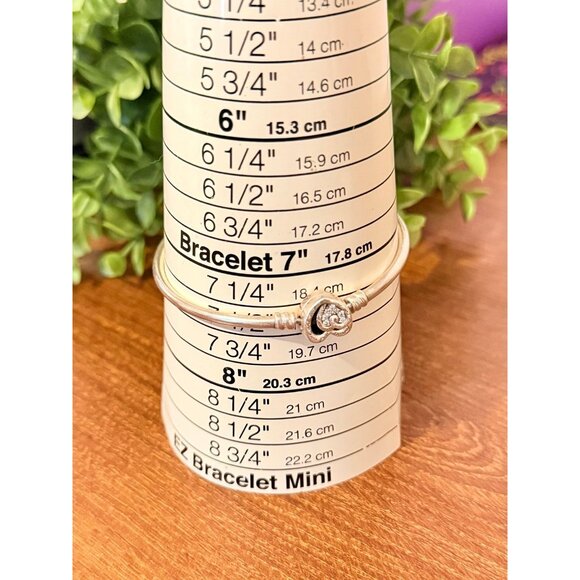 Pandora Forever & Ever Heart Clasp Bangle - Picture 6 of 6